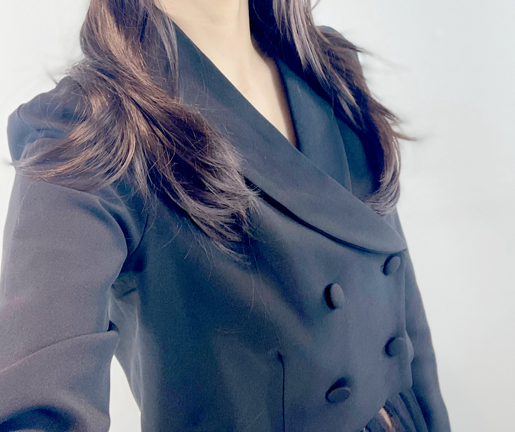 여자여자몰 모던 우아 셀럽 예지자켓투피스 크롭자켓샤망사스커트세트 헐리우드패션 이미지 8