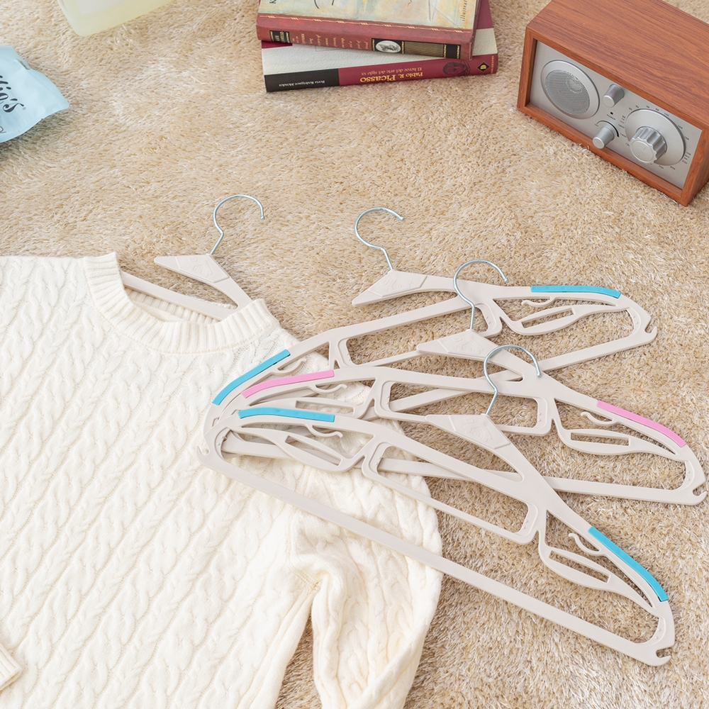 뚱크 무독성 미끄럼방지 kc 인증 프리미엄 논슬립 옷걸이 1p