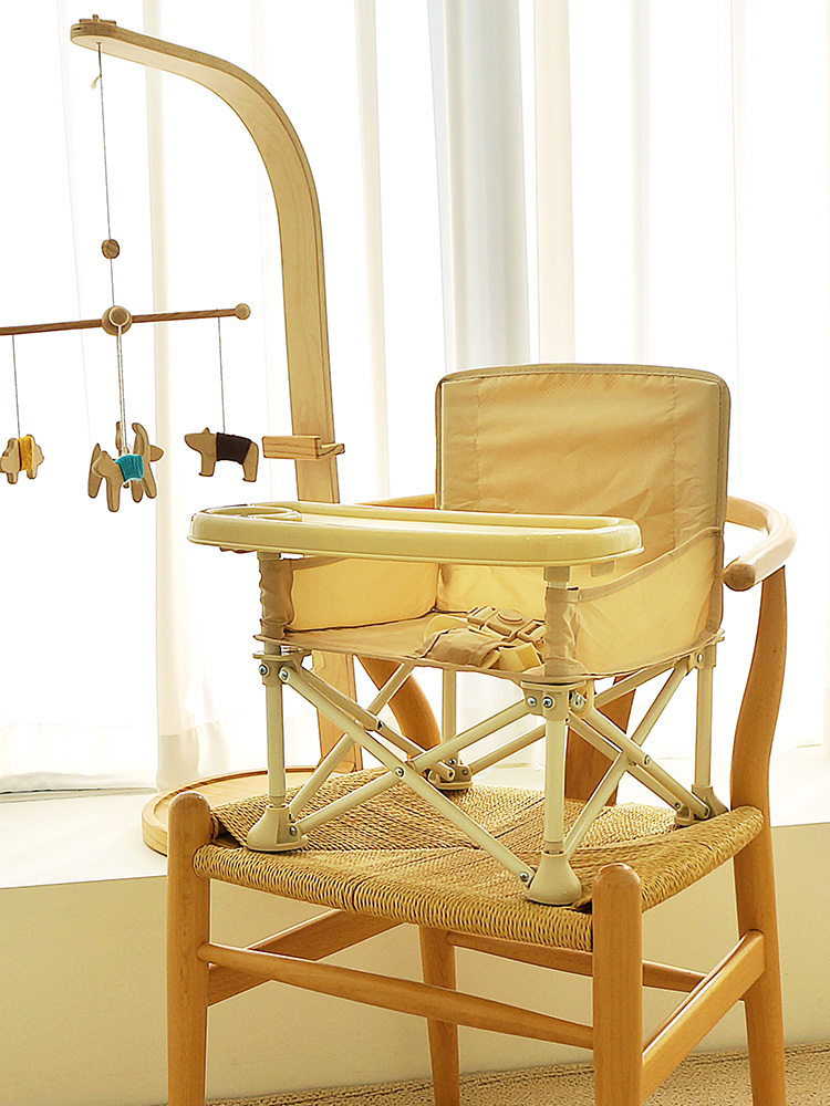 키저스 와이드 유아 휴대용 부스터 의자 아기 이유식 식탁 캠핑의자