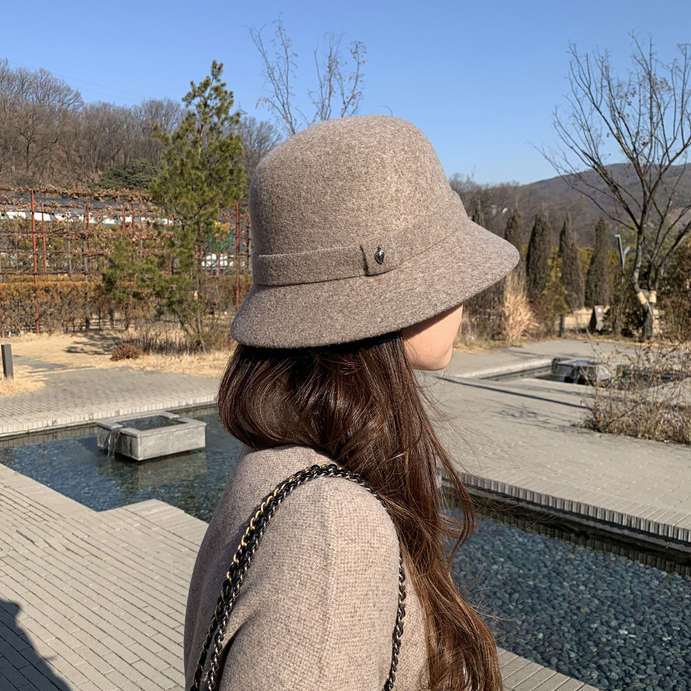 고급스러운 브로치 울100 여자 겨울모자 챙모자 벙거지모자 여성 버킷햇 - 상세 이미지 5
