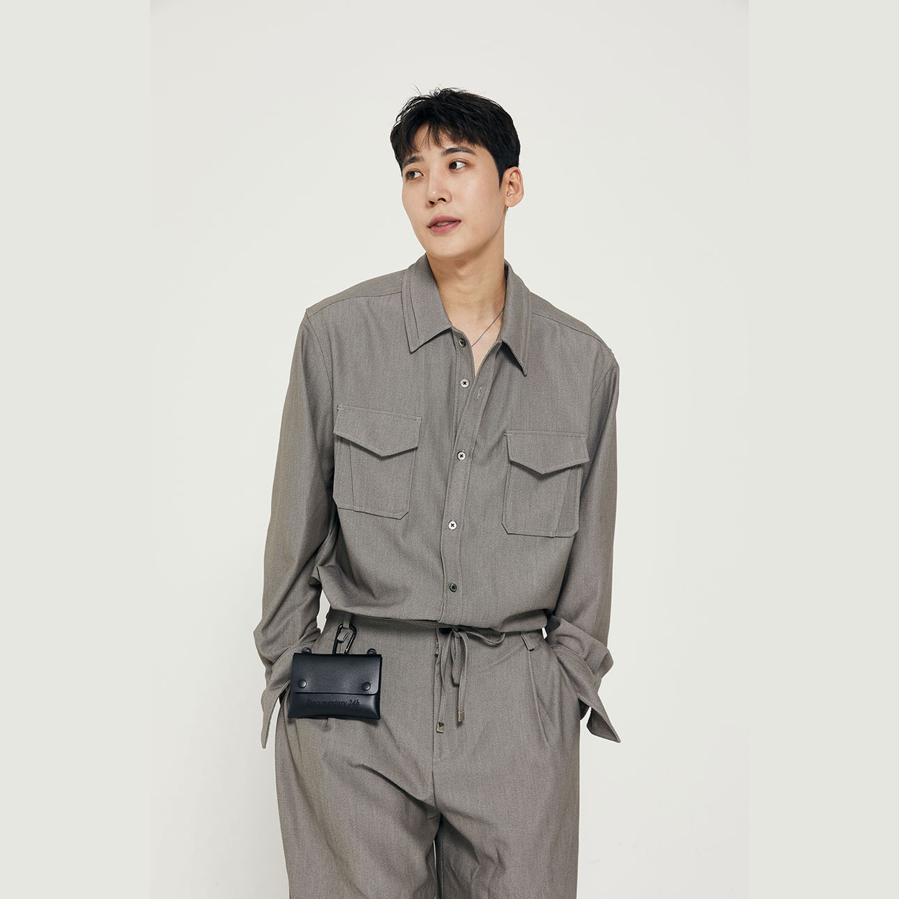 유럽여행가방 유럽여행크로스백 해외 일본 명품 천연 소가죽 초미니백 블랙 (로고 X)