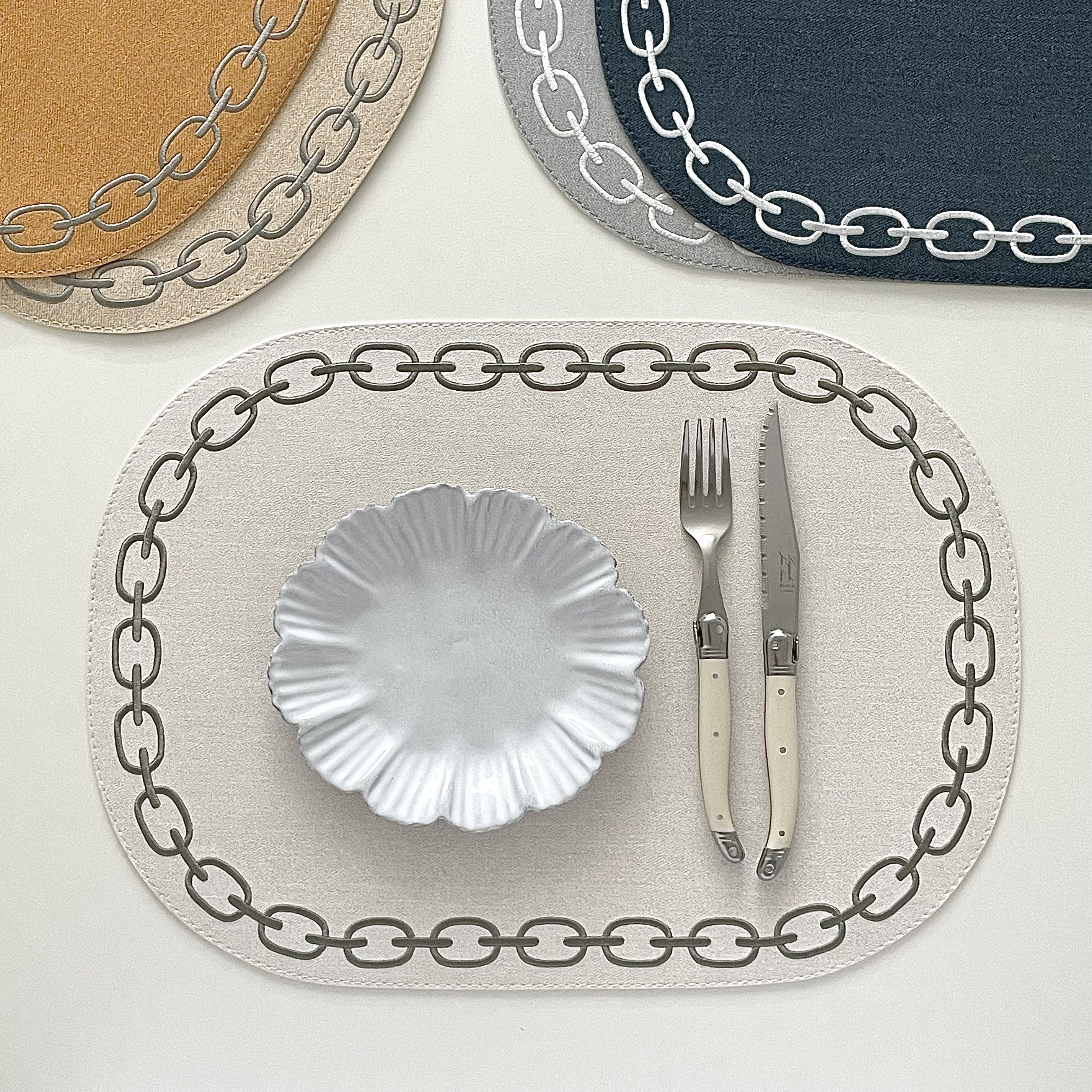 아르떼펠레 테이블매트 식탁매트 오발 체인자수