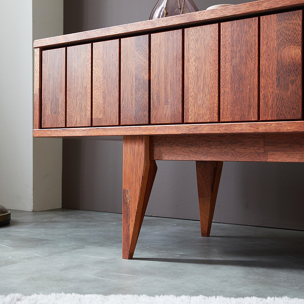 멜리아 북유럽 낮은 원목 거실장 TV다이 받침대 티비장 2400mm, 멀바우