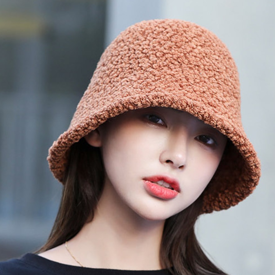 여자 겨울용 모자 양털 뽀글이 모자 앙고라 벙거지 중년 여성 겨울 모자 - 상세 이미지 3