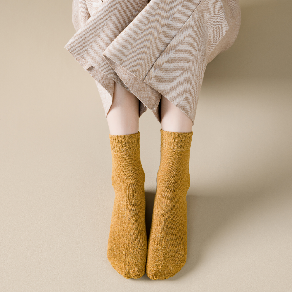 에멜강스 여성 겨울 기모 양말 따뜻한 보온 방한 발열 통파일 두꺼운 수면 양말 세트