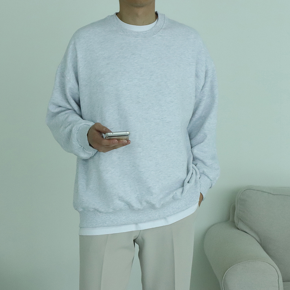 남자맨투맨 오버핏 커플 무지 남자기모맨투맨 이미지 4