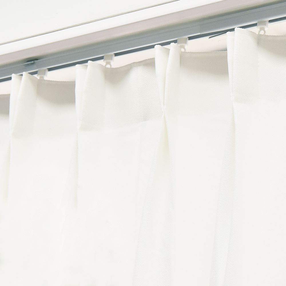 아라크네 화이트 암막커튼 나비주름 주름유지가공 75x100