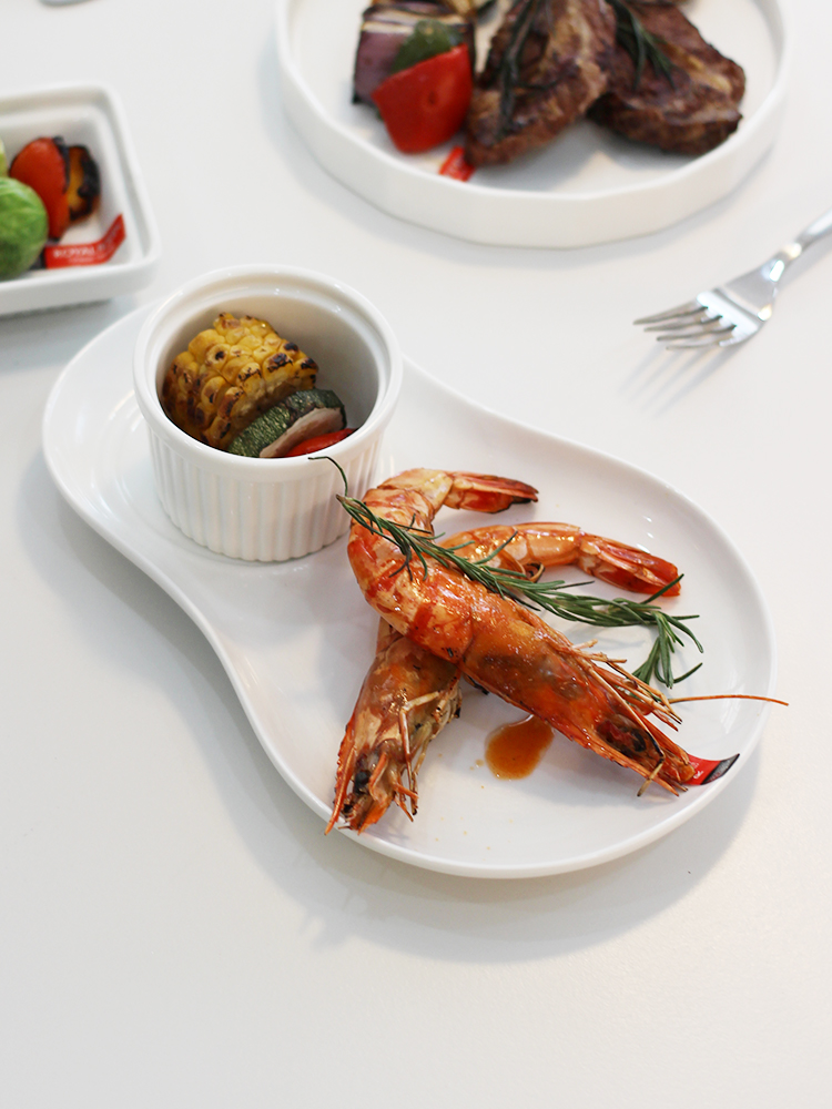 땅콩 플레이팅 접시세트 그릇 예쁜 접시 도자기 피넛 모양 선물 치킨