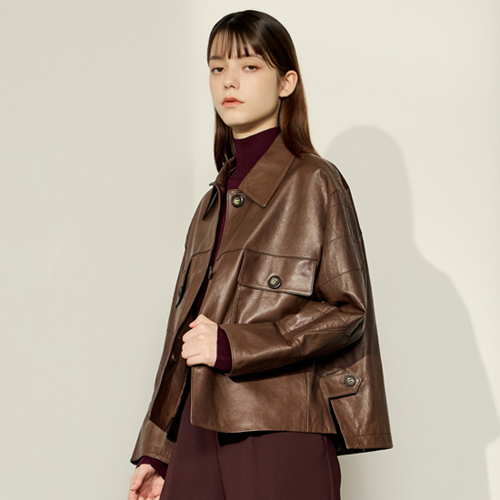 [로보] 베지터블 돌체 램스킨 소매 퀼팅 재킷 CJK22C024