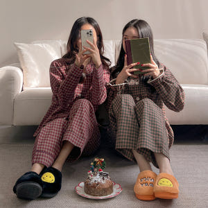 [A.made]딜라이트체크 로맨틱 커플파자마 빅사이즈 기모 크리스마스 겨... 착용 후기 | 사이즈/핏 총정리 - 상품 이미지 3
