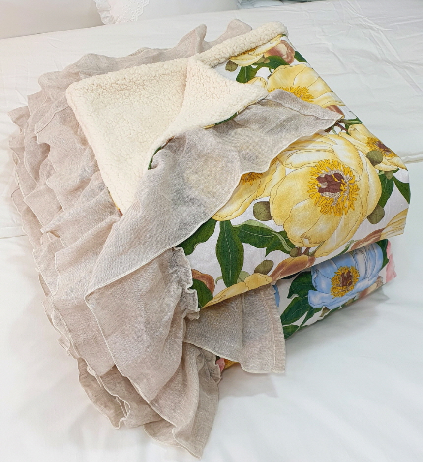 오월 모란 린넨 양털담요 겸 블랭킷 겨울 이불 슈퍼싱글 사이즈