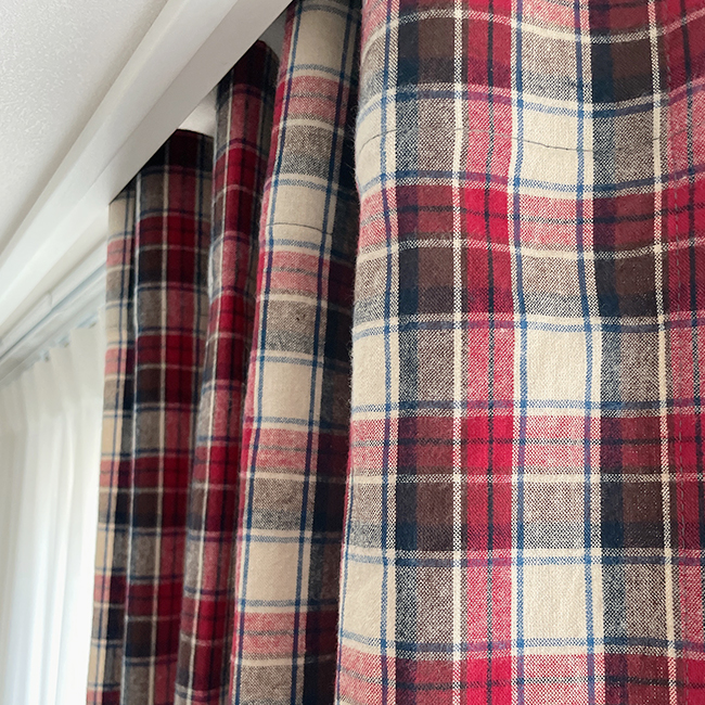 바이아미 윈터 기모 겨울 체크커튼 방한 방풍 아이방 커튼