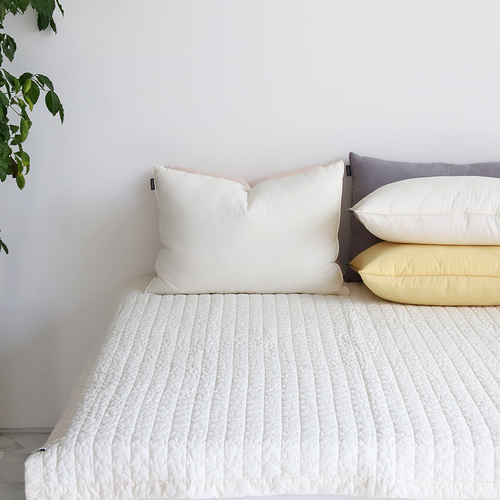 안심되는 OEKO-TEX 인증 먼지없는 80수 피그먼트 워싱 순면 사계절 양면 침대패드