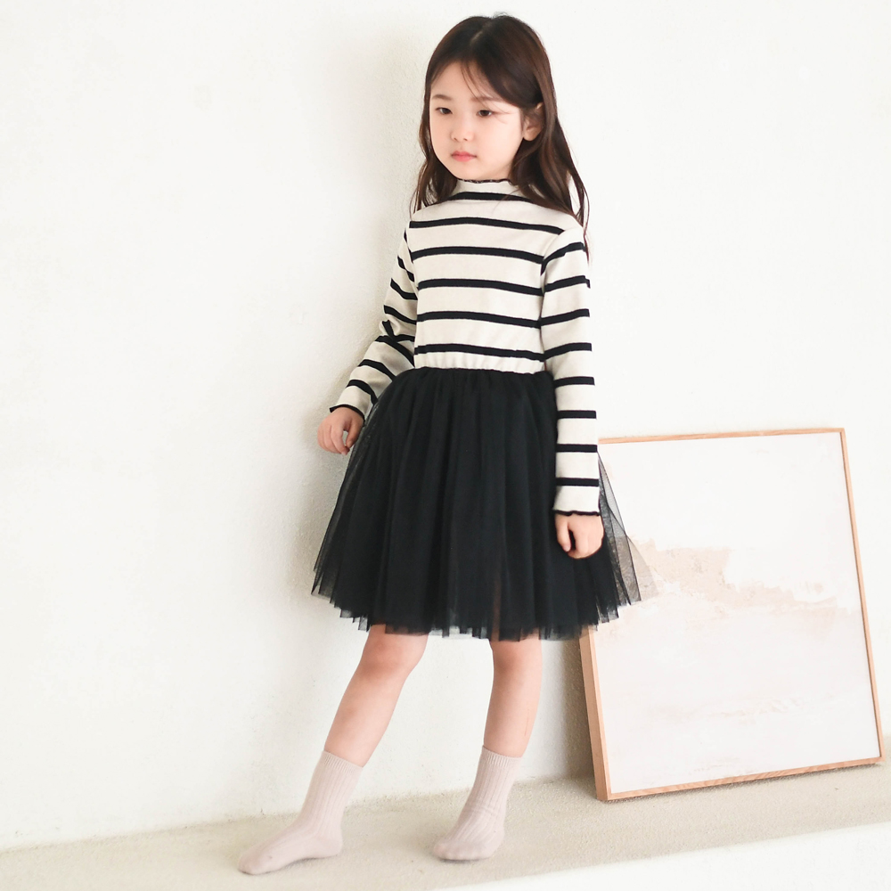 테디 스트라이프 튜튜 샤 원피스 겉 기모 여아 아동 유아 발레 하이넥 목 폴라 블랙 겨울