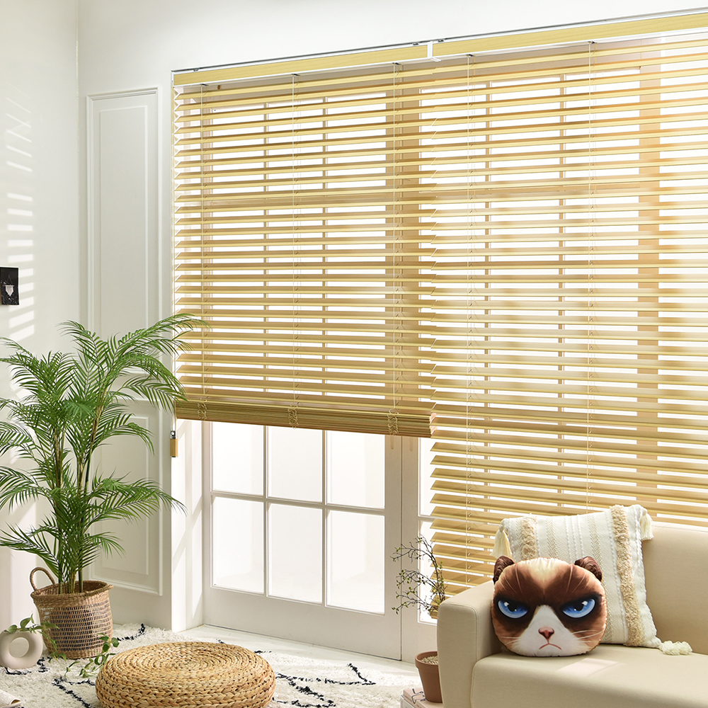 아라크네 1+1 암막 우드블라인드 오동나무 원목 거실 베란다 창문 65x120 2개