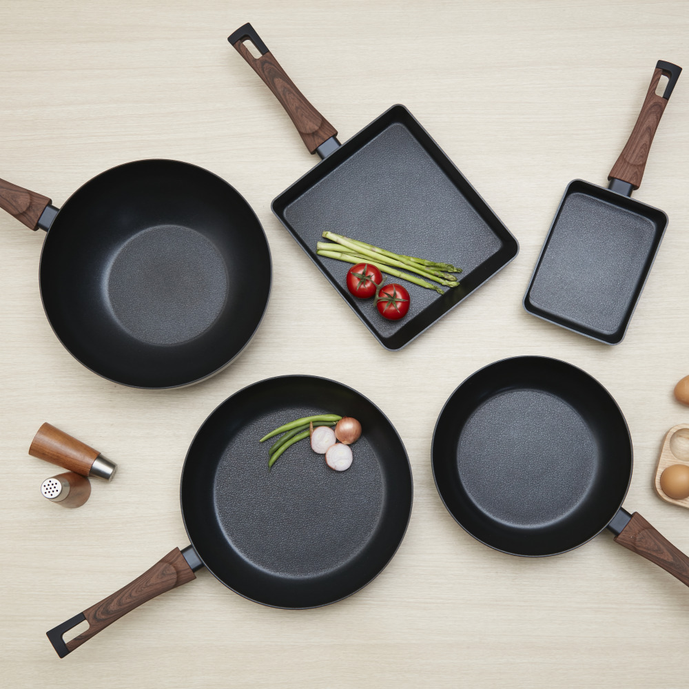 실바트 까리노 고농축 인덕션 사각 프라이팬 18cm 궁중 에그 계란말이 계란후라이 멀티팬 - 상세 이미지 2