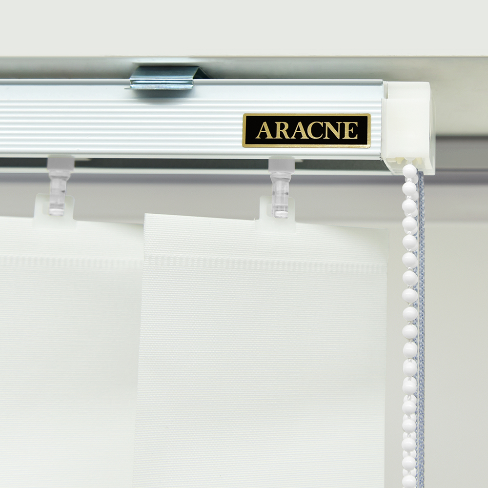 아라크네 버티컬 블라인드 코지 30x30