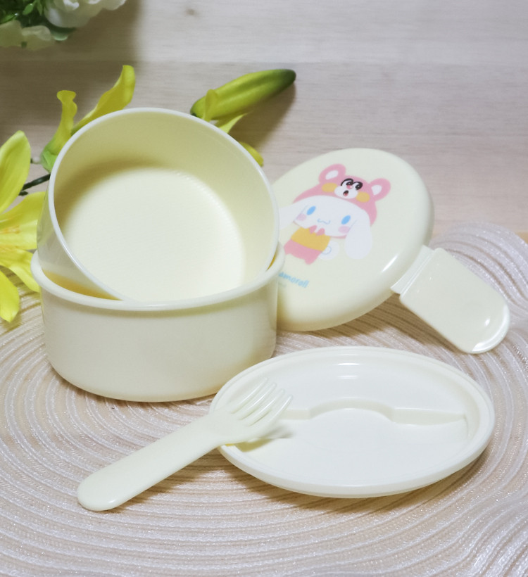 스케이터 시나모롤 캐릭터 원형2단 포크 도시락 500ml - 주방·식기 - 하카타몰