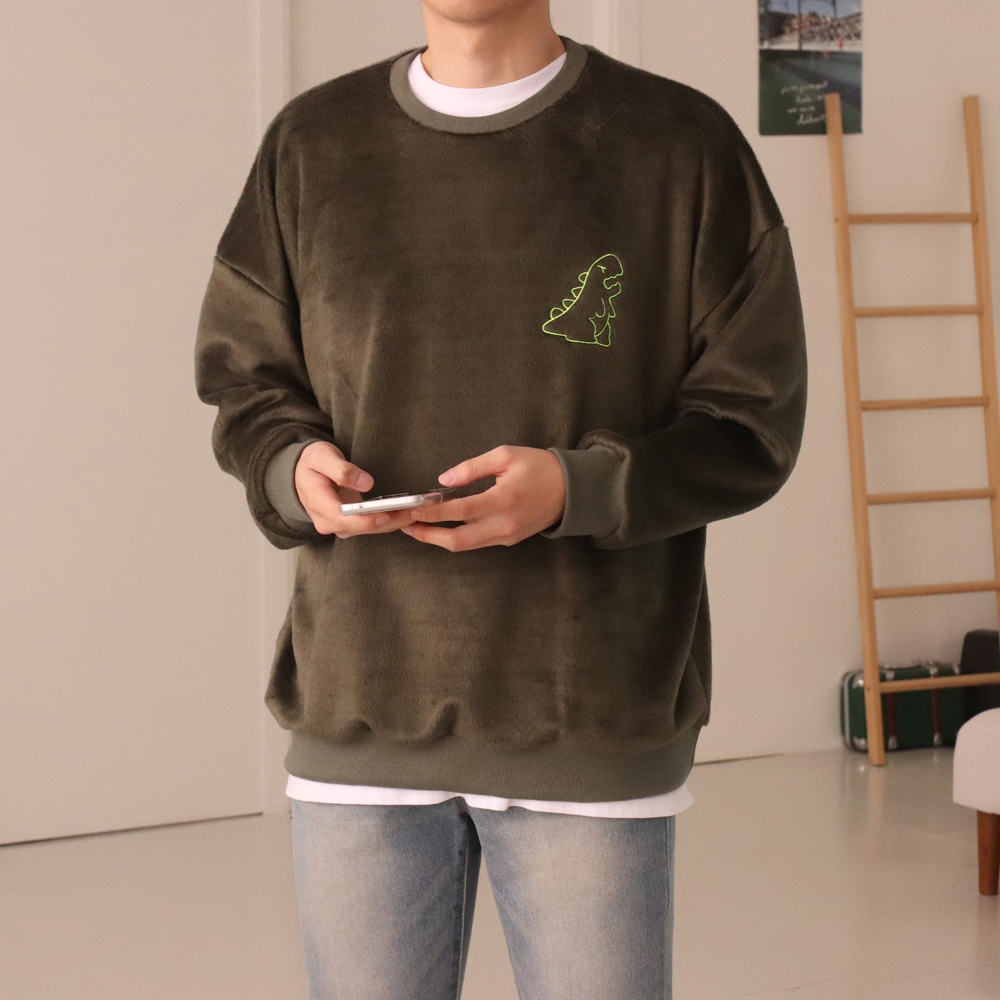 남자맨투맨 오버핏 커플 밍크 남자기모맨투맨 이미지 3