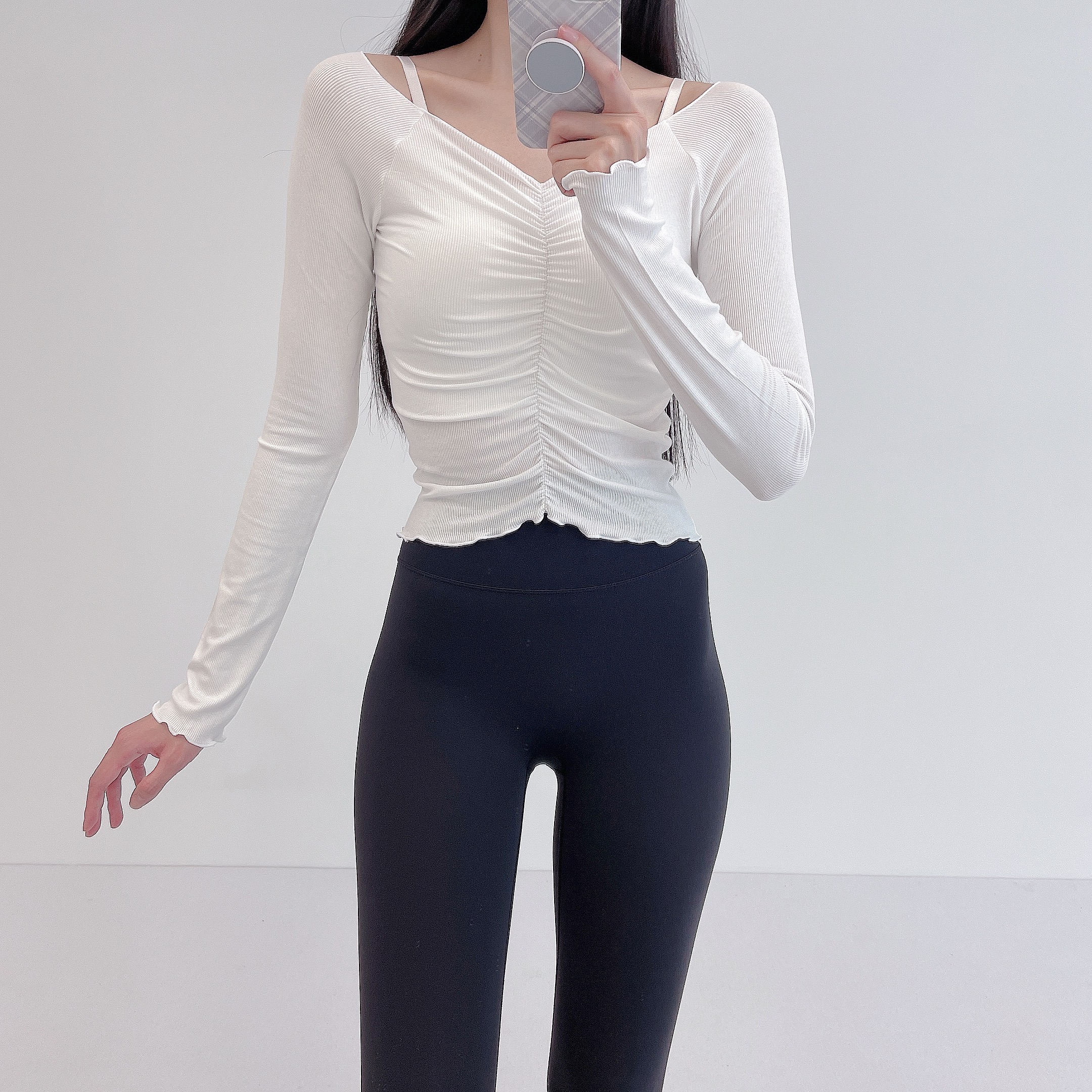 로라벨 리에 필라테스복 여성 요가복 필라테스 요가 상의 티셔츠 커버업 운동복 긴팔 크롭 - 상세 이미지 4