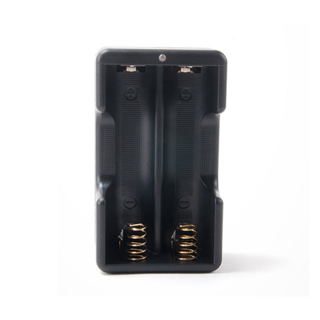 타이탄코리아 18650 배터리 충전기 고속 충전 거치대 LI-2500QC - 상세 이미지 2