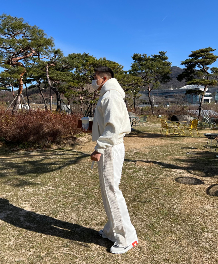 SE-200b1303-b327-4210-863b-793b904cea80