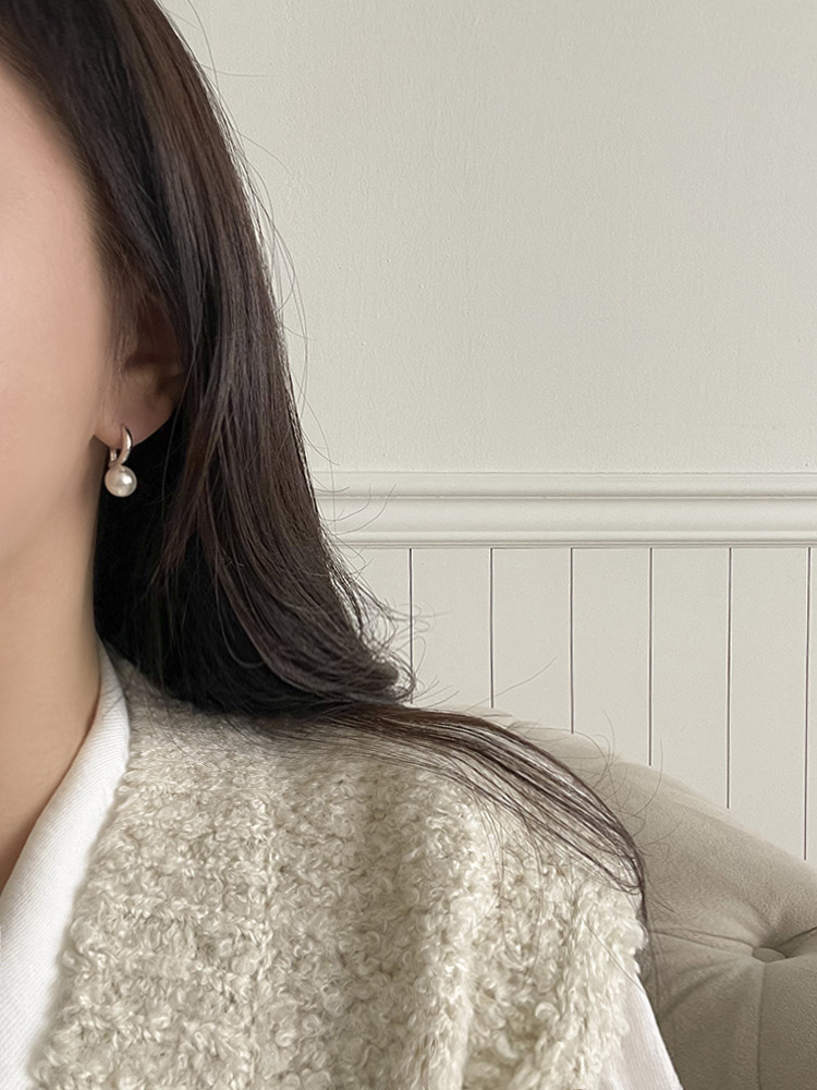 셀프러브 디 라인 원터치 이어링 - 925 실버 라인 볼드 진주 스왈 링 귀걸이 - 상세 이미지 4