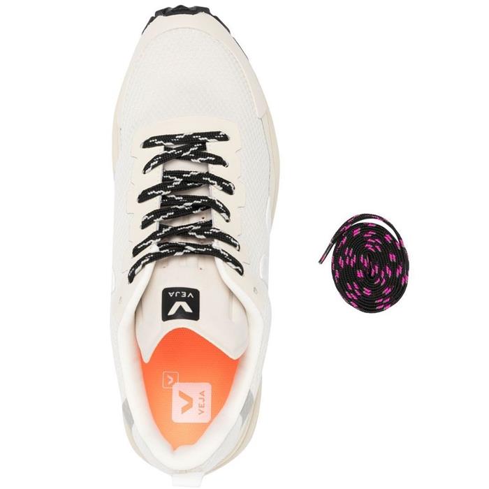 22FW VEJA DEKKAN 화이트 스니커즈 : 드럭스옴므