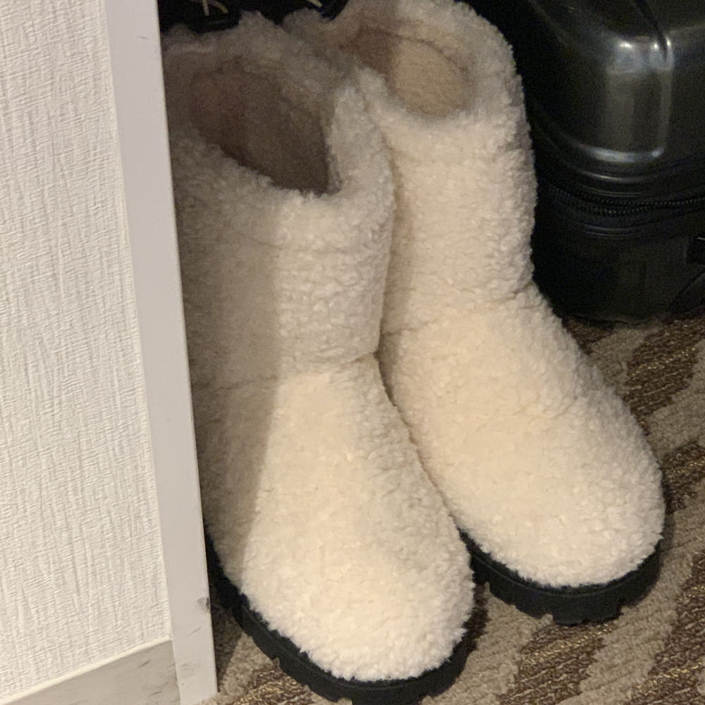 삿포로 양털 부츠 측면