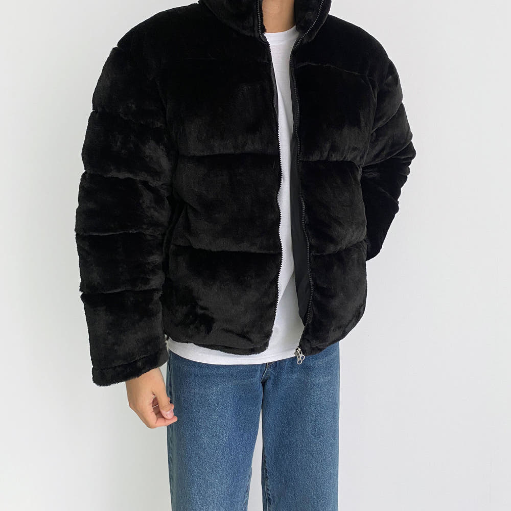 패딩 소재 디테일 이미지 2