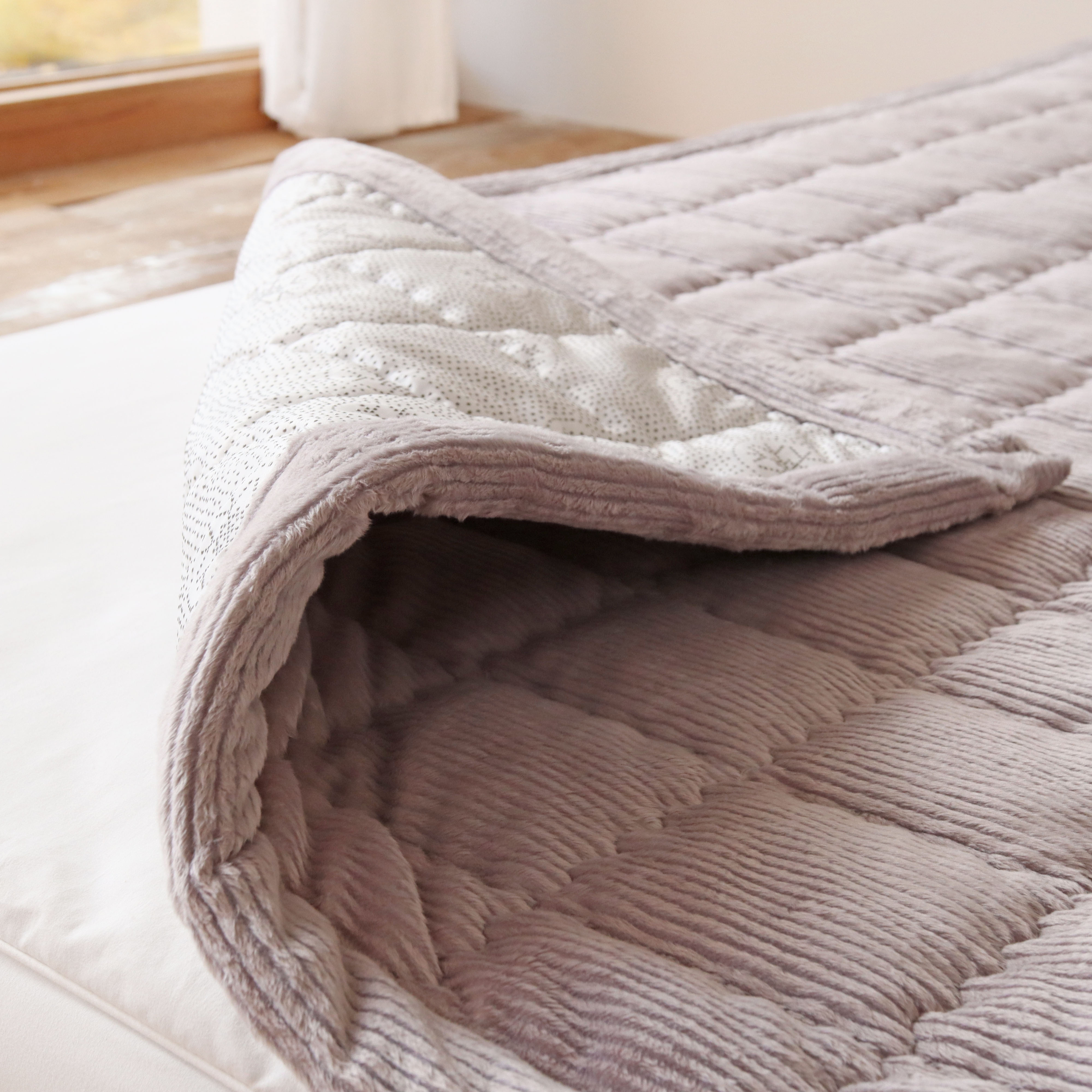 코듀로이 착번아웃 극세사 겨울 침대 매트리스 미끄럼방지 논슬립 패드 슈퍼싱글