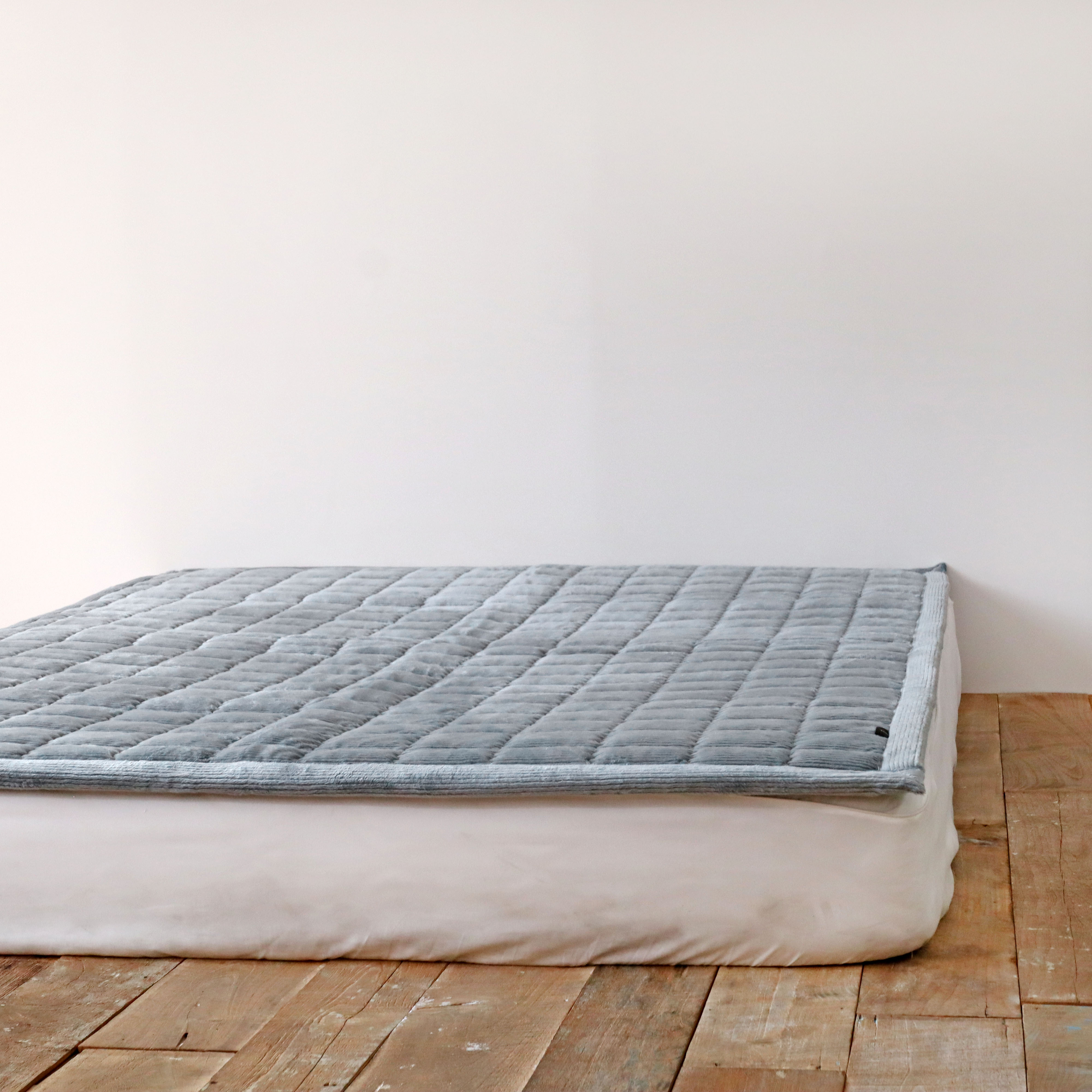 코듀로이 착번아웃 극세사 겨울 침대 매트리스 미끄럼방지 논슬립 패드 슈퍼싱글