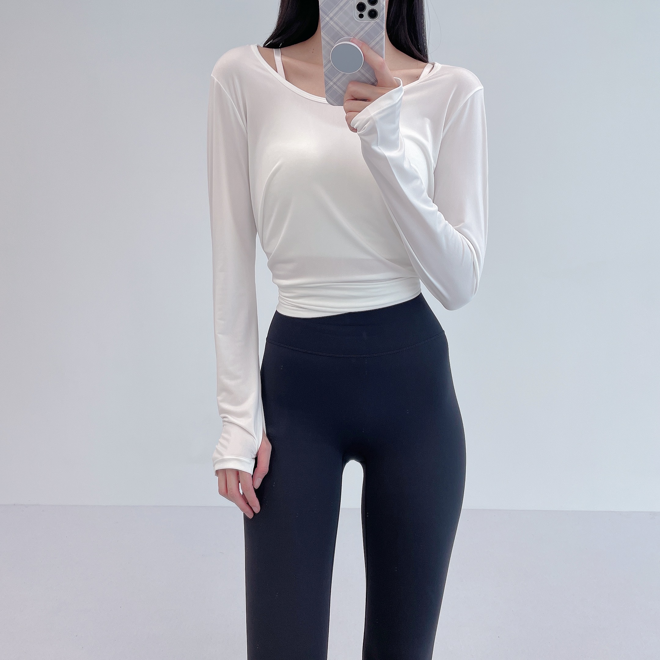로라벨 온리 필라테스복 여성 요가복 필라테스 요가 상의 옷 긴팔 탑 티셔츠 운동복 커버업 - 상세 이미지 3