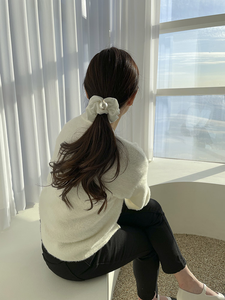 [제작] 윈터 벨벳 스크런치 - 여성 골드라벨 진주슈슈 기본사이즈 연말 겨울 진주곱창밴드 - 상세 이미지 5
