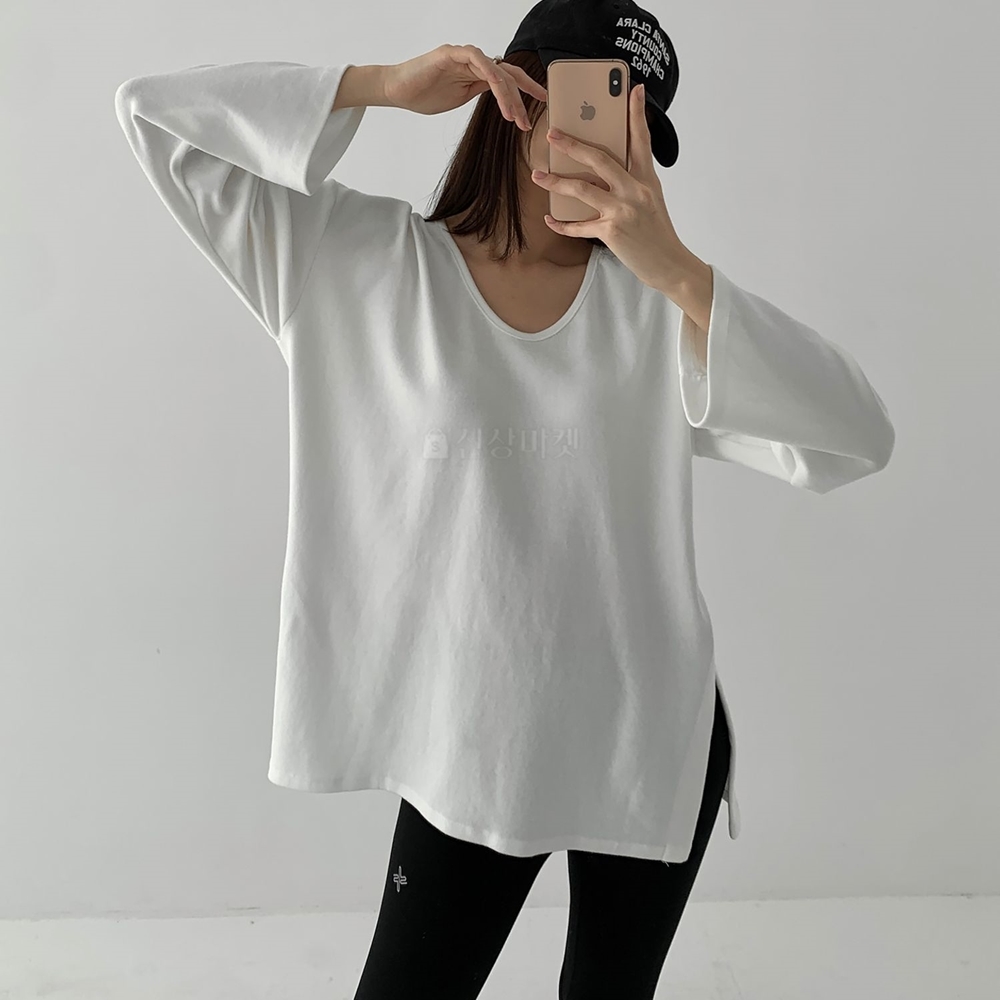 기모 롱티셔츠 여성 루즈핏 유넥 옆트임 이너 레이어드 이미지 3