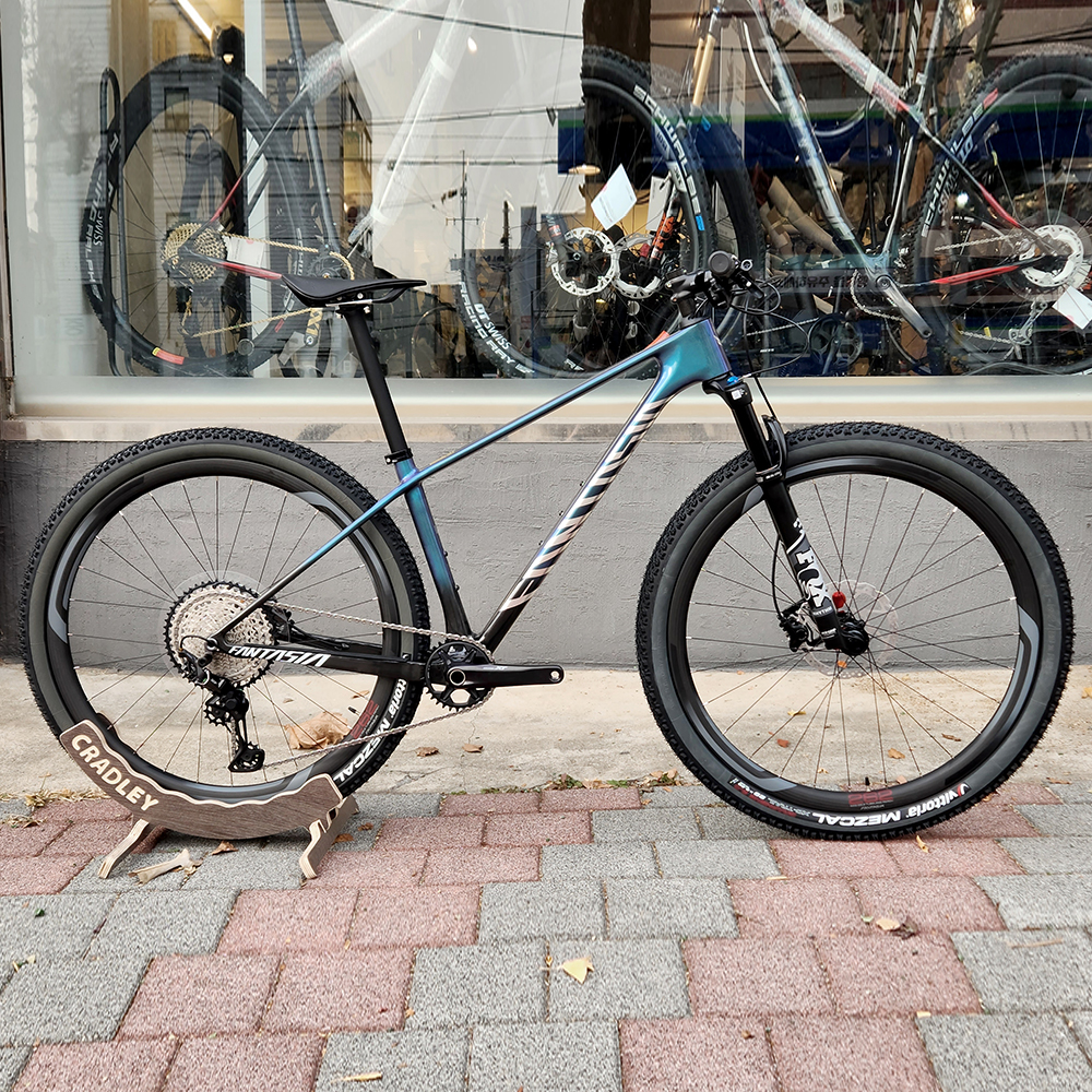 판타시아 퀘이사 6 카본 12단 산악 MTB 폴라나이트 자전거 99%조립