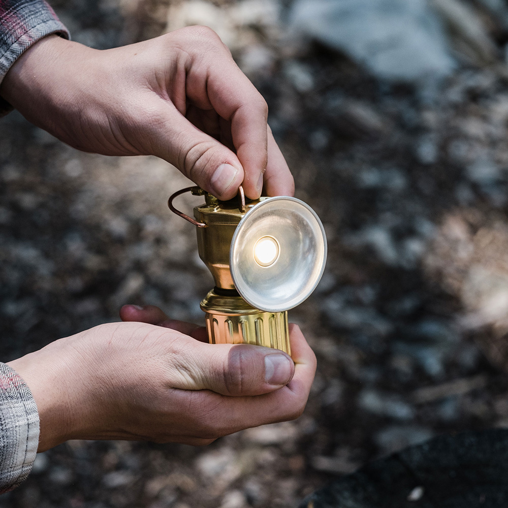 베어본즈 마이너스 광부 랜턴 감성 캠핑 LED 조명 황동 라이트