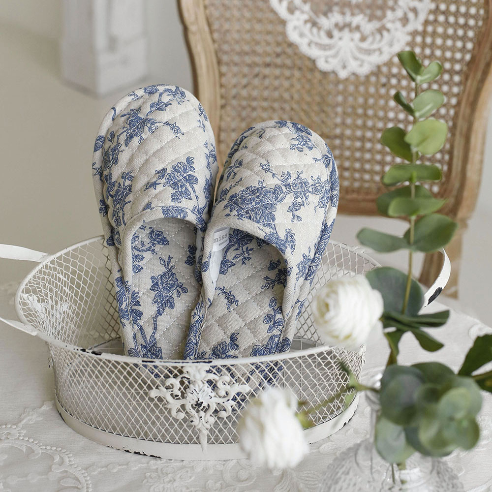 가든블루 자수 푹신한 쿠션 거실 무소음 층간소음 퀼트 여름 면 슬리퍼 실내화 거실화