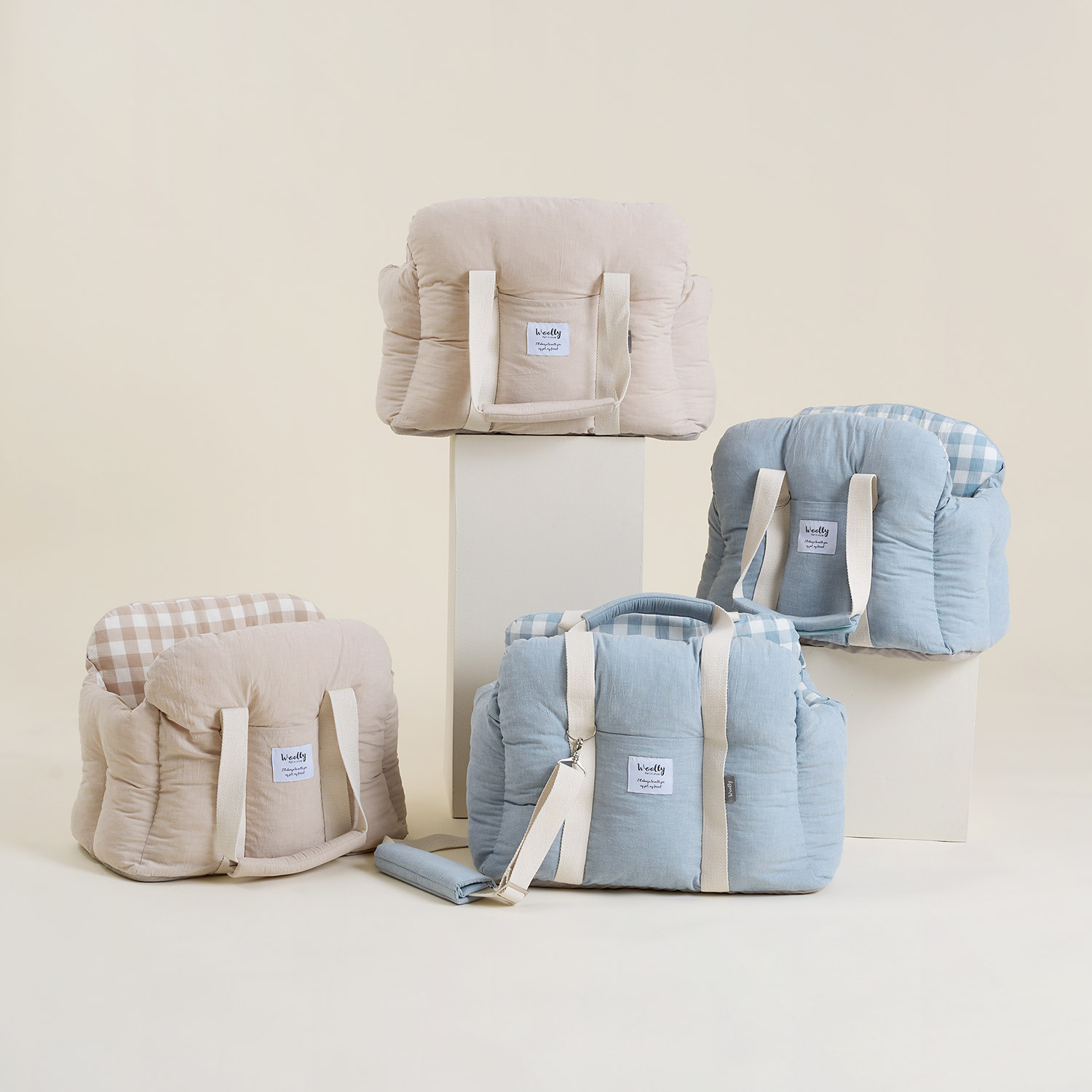 울리 코튼체크 구름 강아지 이동가방 슬링백 산책 캐리어 기내용 M