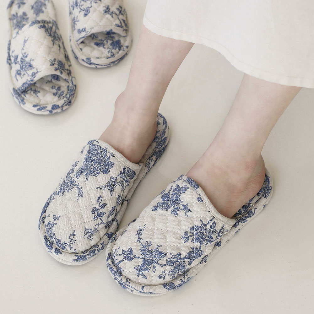 가든블루 자수 푹신한 쿠션 거실 무소음 층간소음 퀼트 여름 면 슬리퍼 실내화 거실화