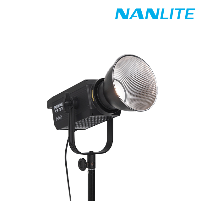 NANLITE FS-300B 대광량 스튜디오 LED 조명