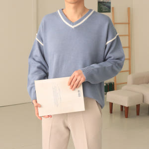 남자니트 남자 브이넥 커플 니트 착용 후기 | 사이즈/핏 총정리 - 상품 이미지 3