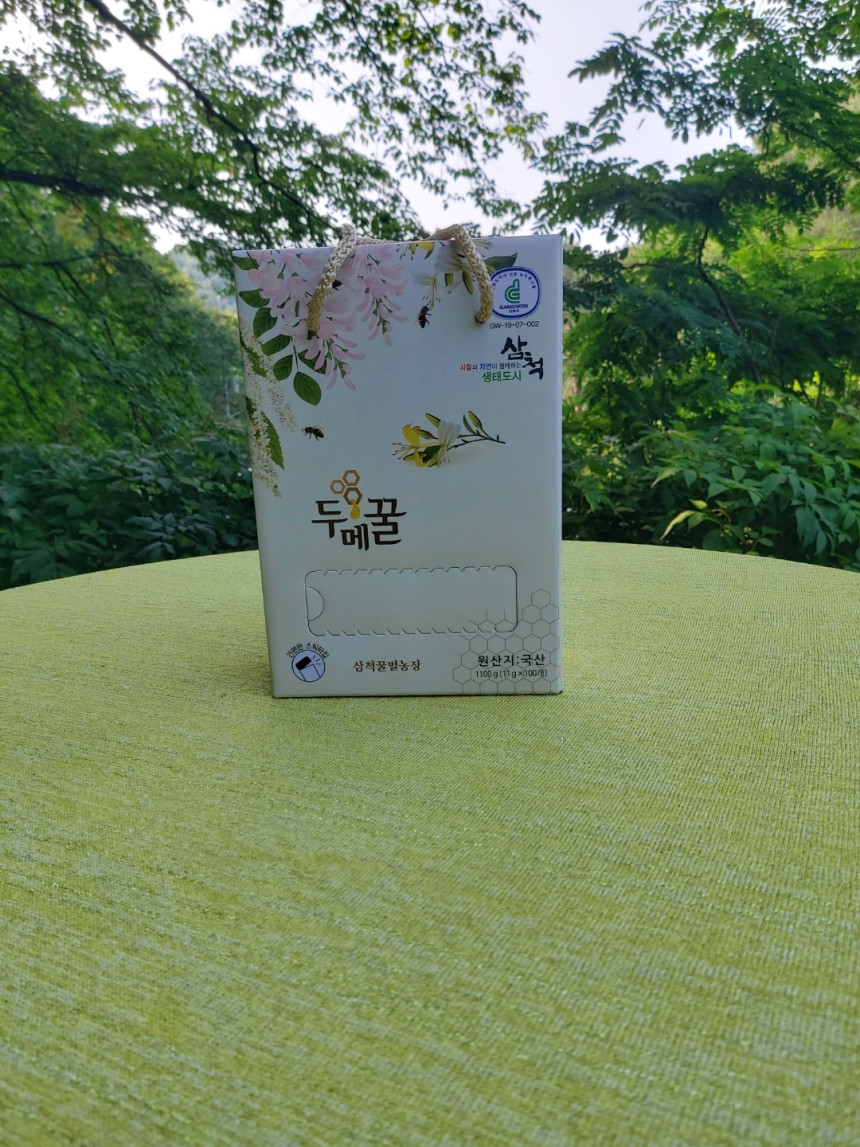 GW-19-07-002 삼 시험시 자연이 합체하는 생태도시 두메꿀 삼척꿀벌농장 원산지: 국산 1100g (11g x 100개)