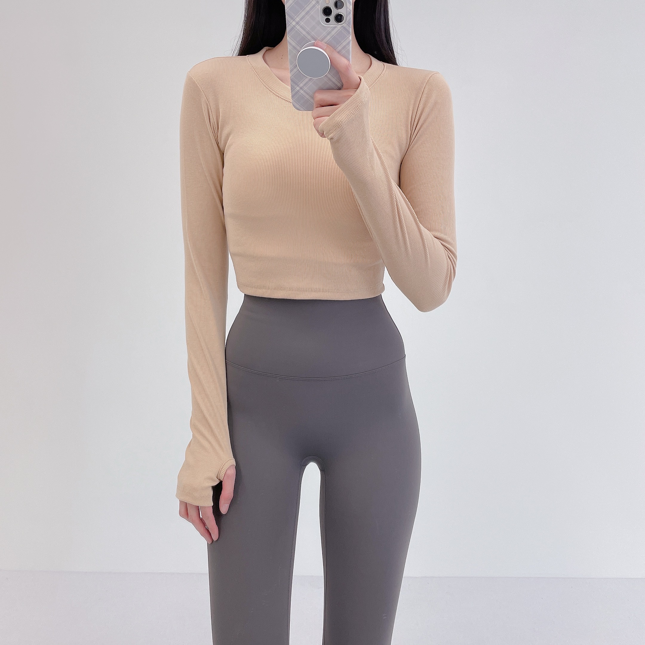 로라벨 코니 필라테스복 여성 요가복 필라테스 요가 상의 티셔츠 커버업 운동복 크롭 긴팔 - 상세 이미지 2