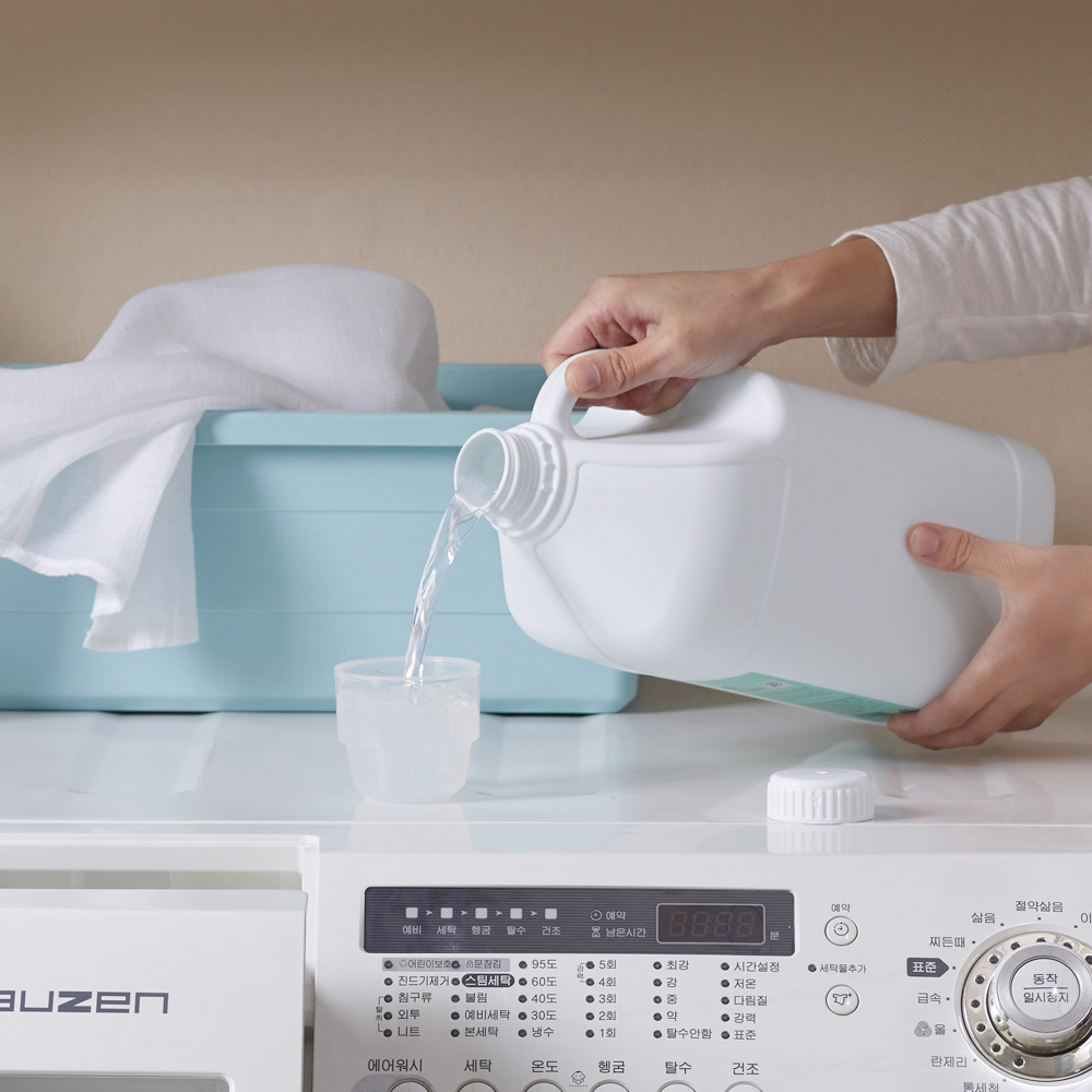 3%​편백오일수 피톤치드 편백수 새집증후군 새가구 새차 사춘기 방 냄새 탈취제 4L