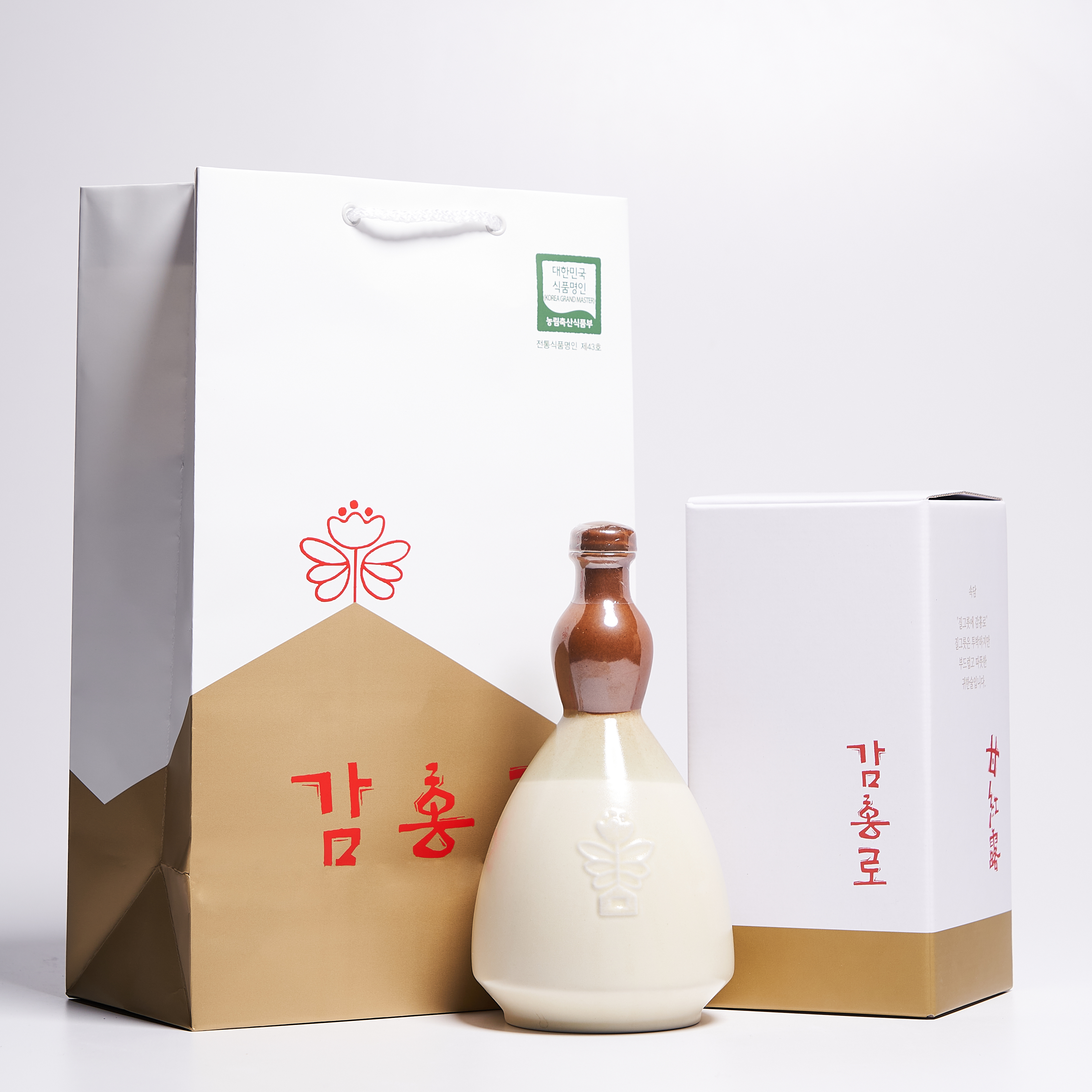감홍로 40도 700ml 조선3대명주 이기숙명인 전통 증류주(케이스,쇼핑백 포함) - 상세 이미지 2