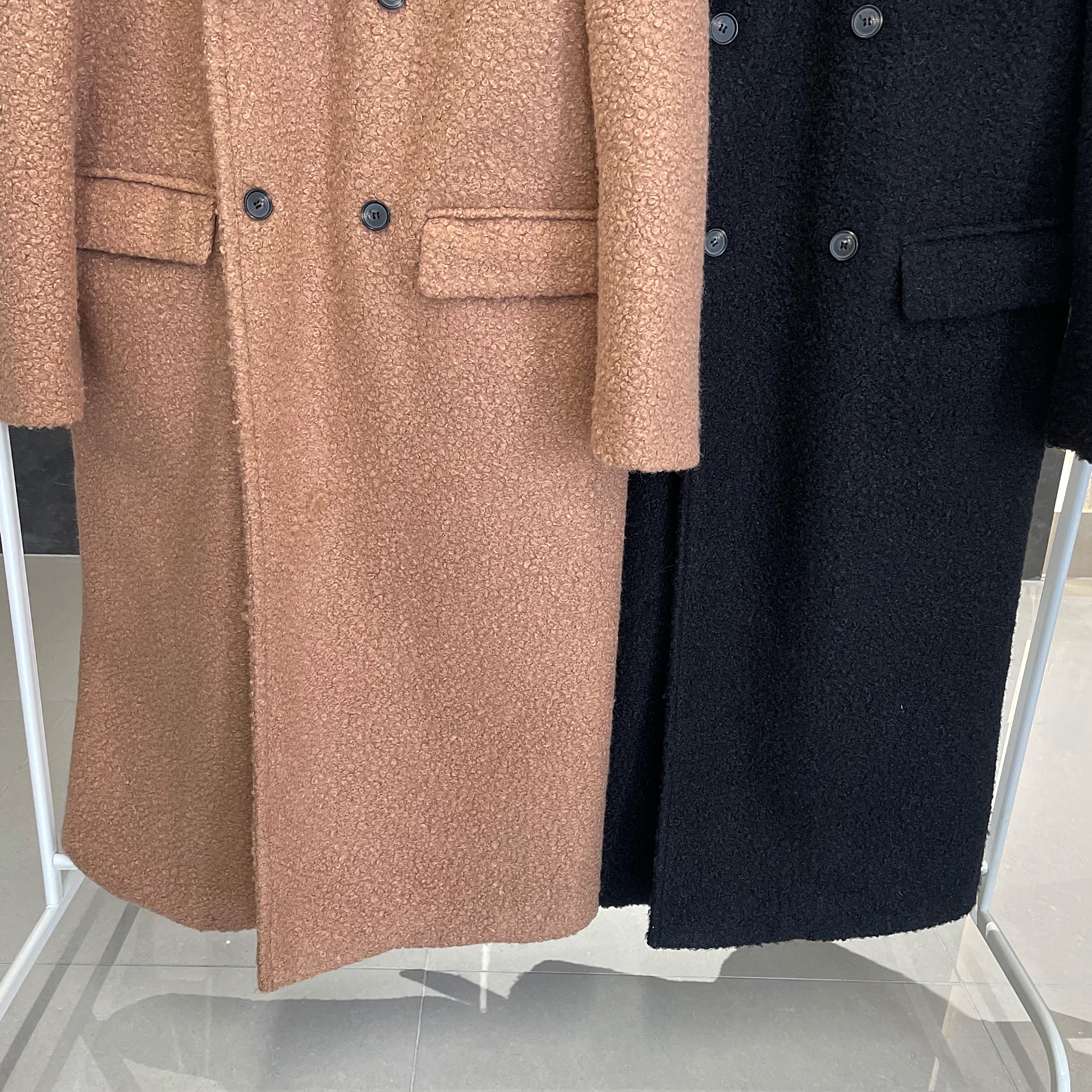 [남녀공용 / 멋쁨 시밀러룩 / 국내생산] 부드러운 푸들 오버핏 울 더블롱코트 2color 상세 이미지 40