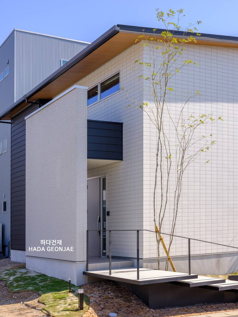 아이코트료와 마룬타일 M01 / 하다건재 일본타일 아이콧료와 ICOTRYOWA