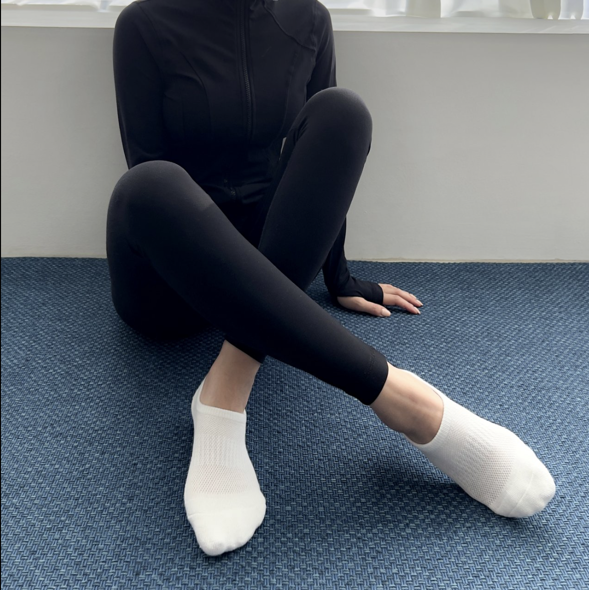로라벨 덴버 필라테스양말 요가양말 논슬립 토삭스 미끄럼방지 안벗겨지는 페이크 삭스 덧신 - 상세 이미지 2