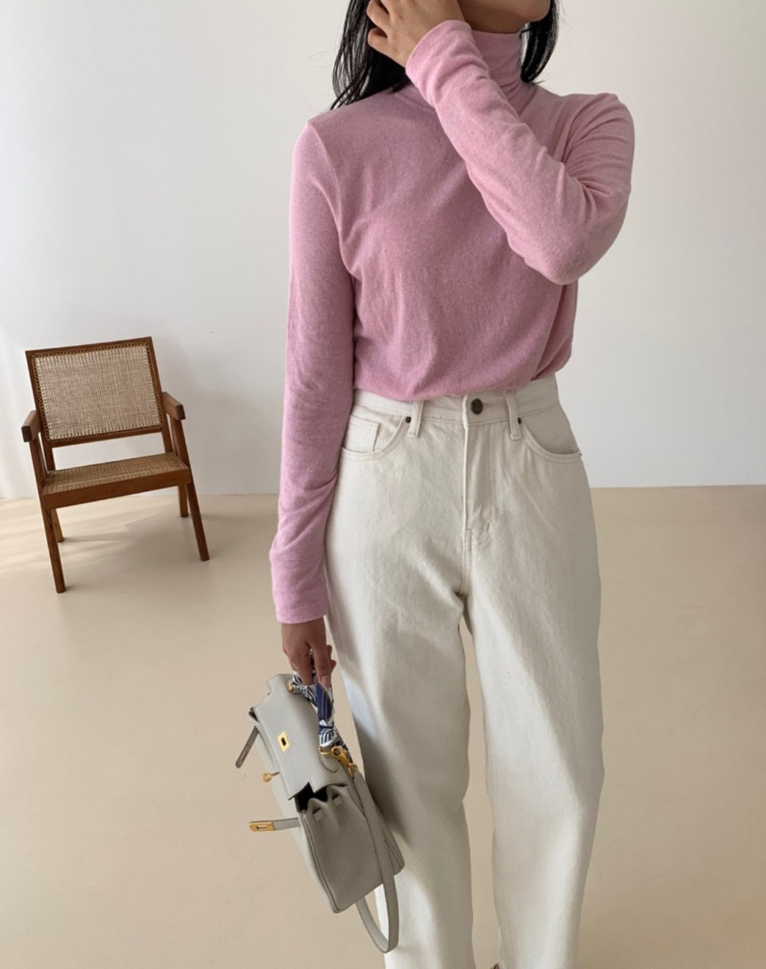 데이 여성 데일리룩 레이어드 앙고라 폴라 니트 티셔츠(3color) 착용 후기 | 사이즈/핏 총정리 - 대표 이미지